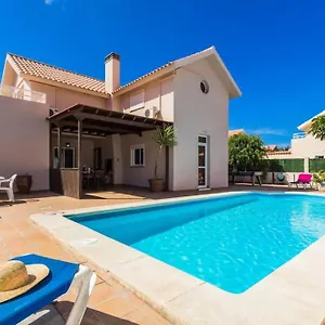 villa-michelle-corralejo.in-canary-islands.com/