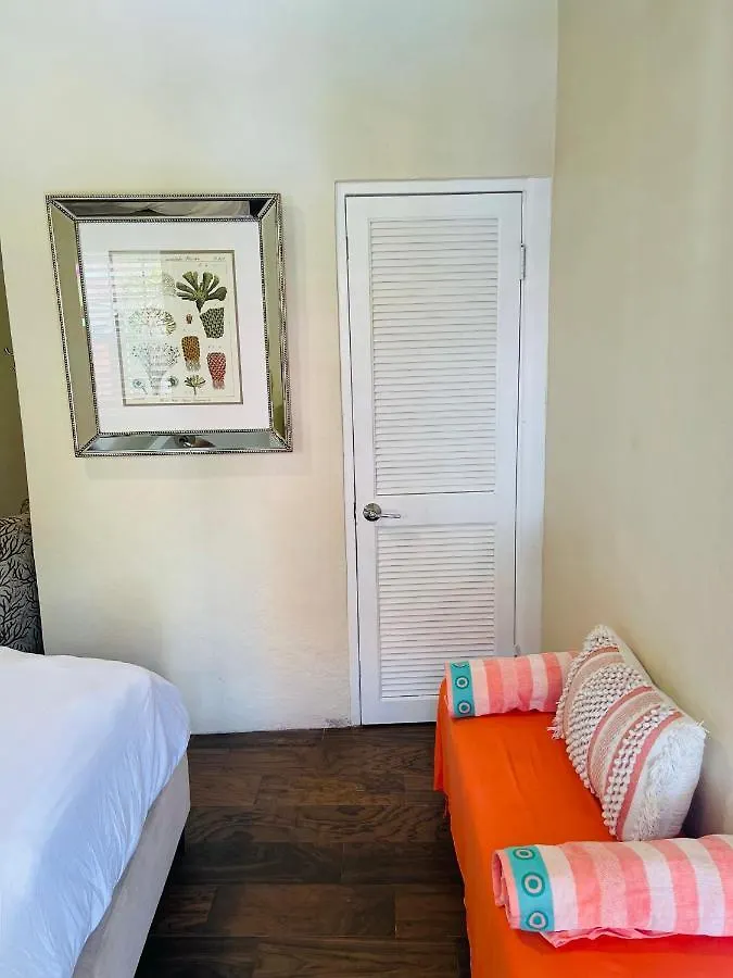 Crown Lotus Apartment Christiansted